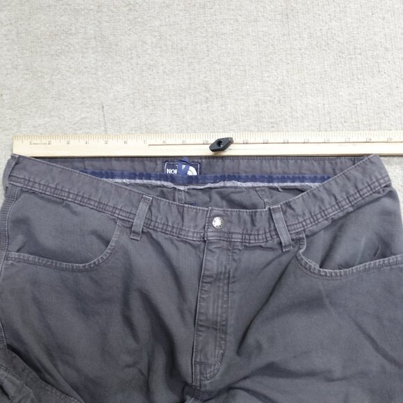 The North Face Mens Shorts XLT Gray Shorts Cargo Canvas 11" in 100% Cotton - Picture 8 of 11